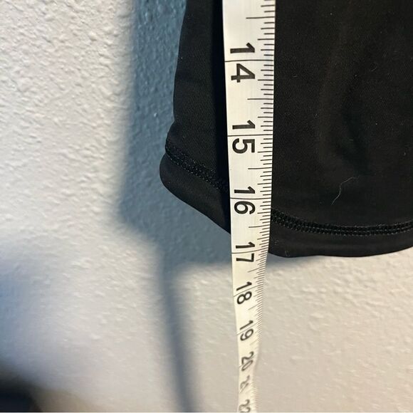 Lululemon Run Crop Black Polka Dot - Picture 5 of 8